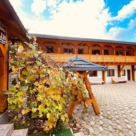 Pensiunea Malinul Bîrsana Esterno foto
