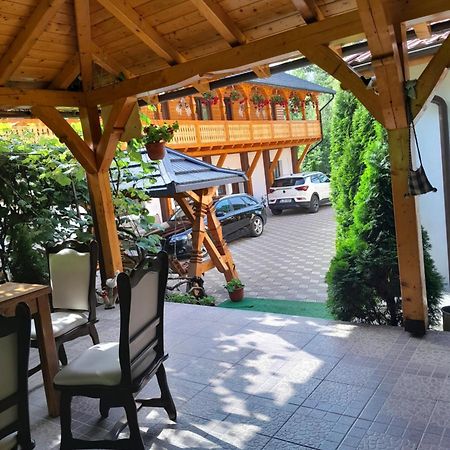 Pensiunea Malinul Bîrsana Esterno foto