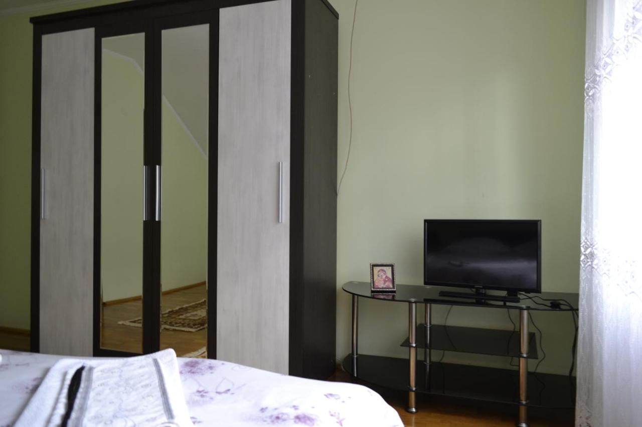 Pensiunea Malinul Bîrsana Esterno foto