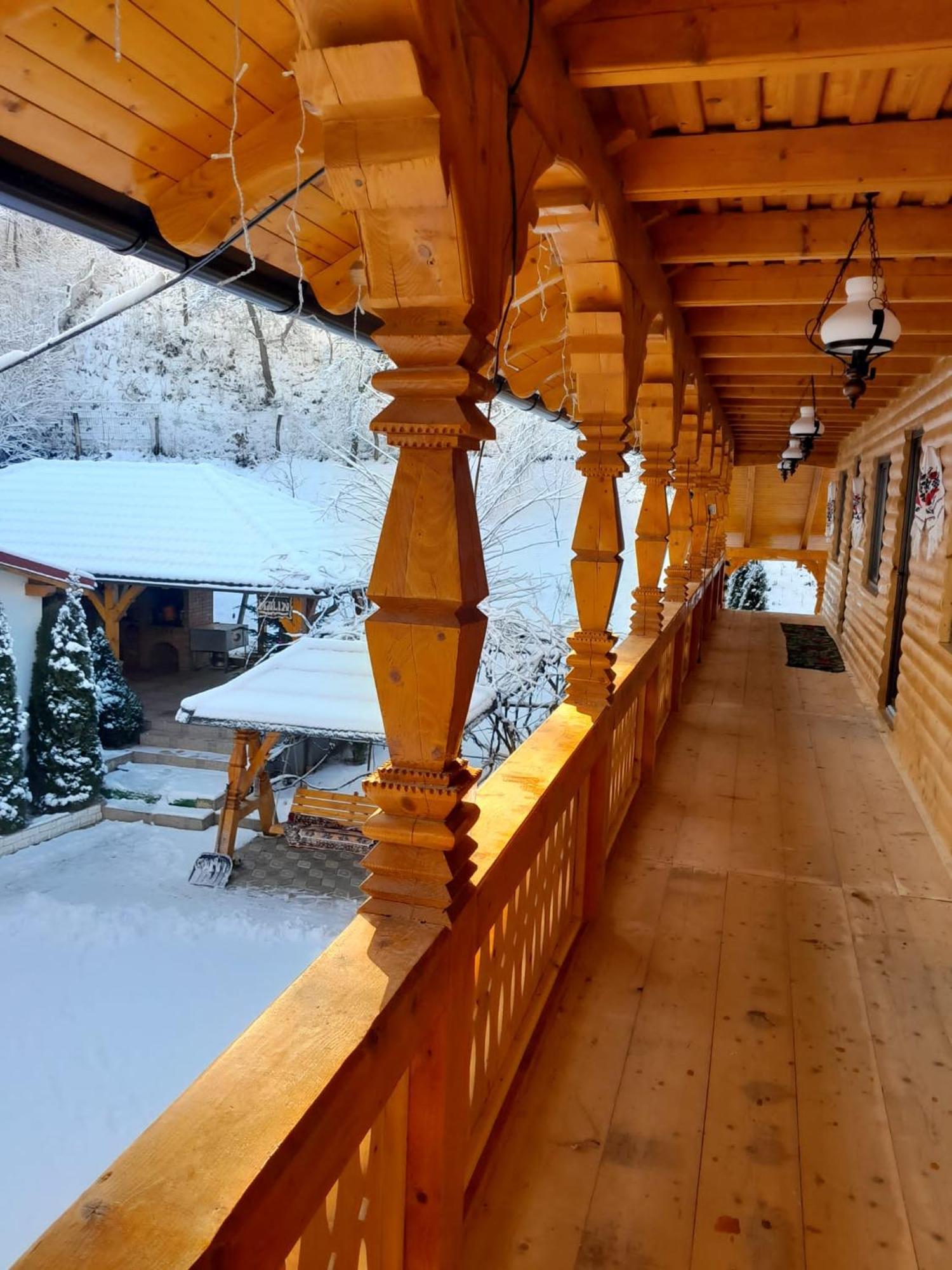 Pensiunea Malinul Bîrsana Esterno foto