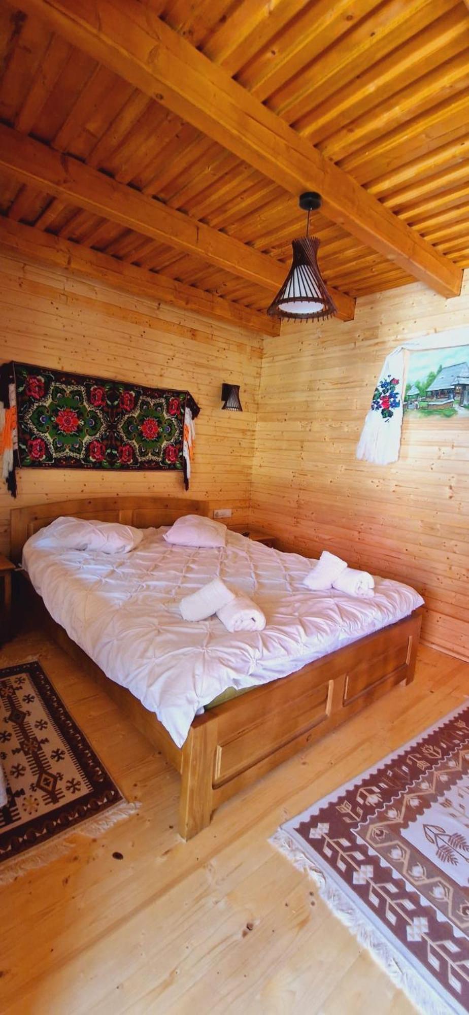 Pensiunea Malinul Bîrsana Camera foto
